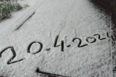 Uludağ'a Nisan'da kar sürprizi!