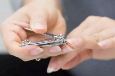 Gece tırnak kesmek bakın neye sebep oluyormuş