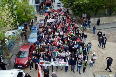 Bursa'da İsrail'in Filistin'e saldırıları proteso edildi