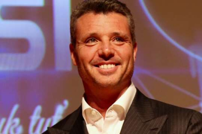 Sadettin Saran adaylıktan çekildi!