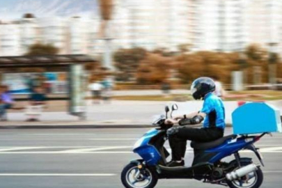 Bursa'da kaza yapan motokurye hayatını kaybetti!