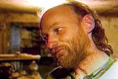 49 kadını öldürüp domuzlara yediren seri katil uğradığı saldırının ardından öldü