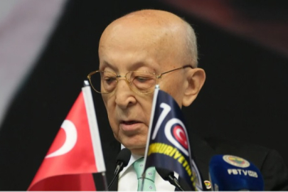 Fenerbahçe Olağan Seçimli Genel Kurulu'nu Vefa Küçük yönetiyor