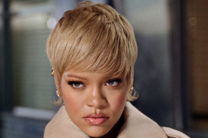 Rihanna yeni bir akıma imza attı
