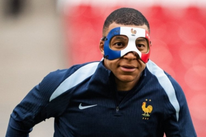 Mbappe'nin maskesi gündem oldu