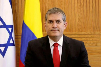 İsrail'in Bogota Büyükelçisi Kolombiya'yı terk etti