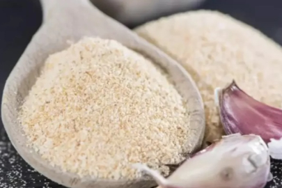 Ilık suya 1 kaşık ekleyin, sağlığınıza sağlık katın