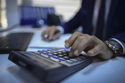 Kamuda tasarruf tedbirleri, yönetim kurullarının ödemelerini yeniden düzenliyor