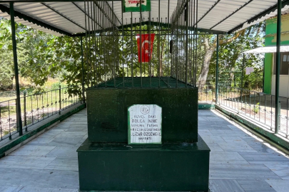 Kırklareli'ndeki Bolca Nine türbesi, 500 yıldır ziyarete açık