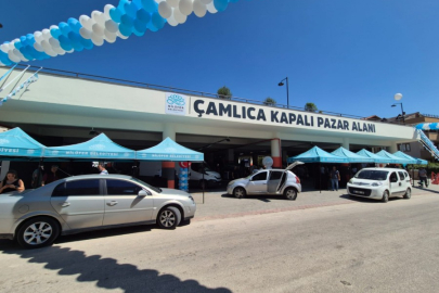 Bursa'da Çamlıca Kapalı Pazar Alanı açıldı