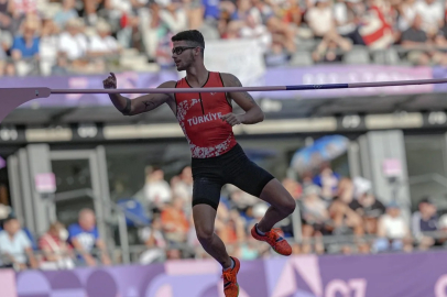 Olimpiyat Oyunları'nda Ersu Şaşma rüzgarı