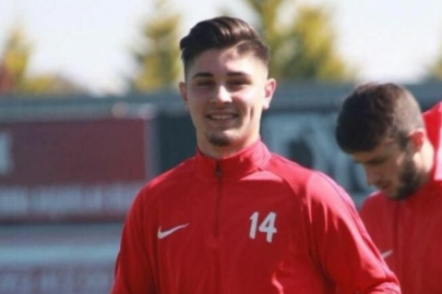 Bursaspor, Kocaelispor'dan Furkan Özyapı'yı kiraladı