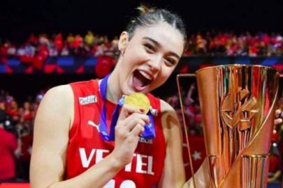 Zehra Güneş'ten çarpıcı Atatürk paylaşımı