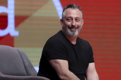 Cem Yılmaz da akıma katıldı: Yusuf Dikeç pozu