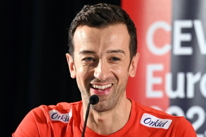 Daniele Santarelli'nin eşini görenler inanamıyor! Meğer milli oyuncuyla evliymiş...