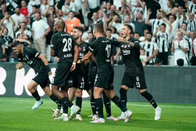 Beşiktaş, Lugano'yu farklı yenerek UEFA Avrupa Ligi'ne kaldı