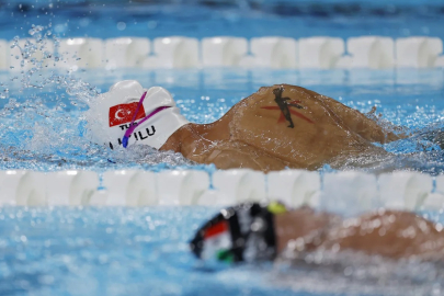 Umut Ünlü, Paralimpik Oyunları'nda altın madalya kazandı