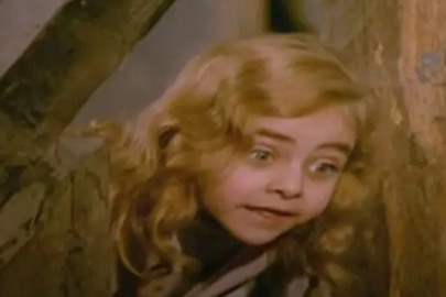 Minik Cadı filminin minik yıldızı ortaya çıktı! Şimdilerde 55 yaşında...