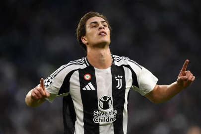 Kenan Yıldız'dan PSV Eindhoven kalesine harika gol