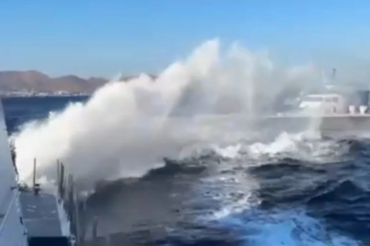 Türk balıkçı teknesini taciz eden Yunan botuna Sahil Güvenlik'ten müdahale