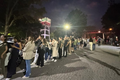 Bursa'da Yalın konseri için uzun kuyruklar oluştu!