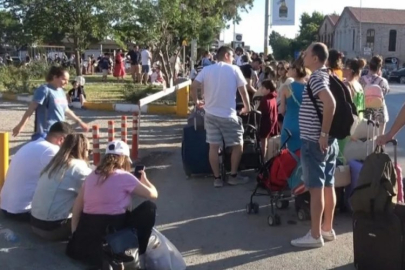 Çeşme ile Sakız Adası arasındaki feribot seferleri durduruldu