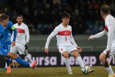 A Milli Takımımız, geriye düştüğü maçta İzlanda'yı 4 golle mağlup etti