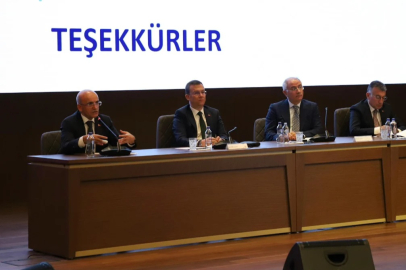 Mehmet Şimşek, AK Parti Genel Merkezi'nde sunum gerçekleştirdi