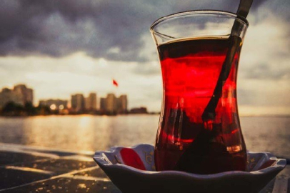 Çayı böyle içiyorsanız yandınız!