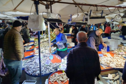 Bursa'da balık fiyatları dudak uçuklattı!