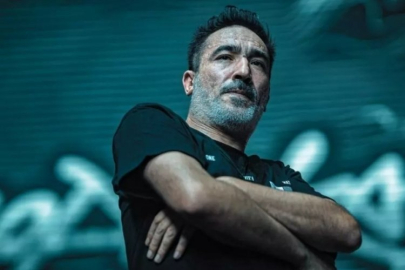 Konserde gergin anlar: Sagopa Kajmer'in üstüne yanan sigara attılar