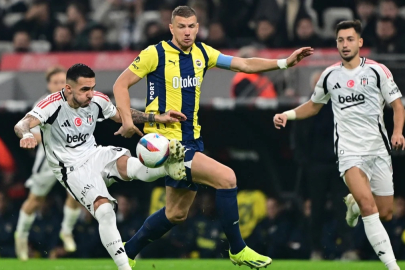 Beşiktaş derbide Fenerbahçe'yi devirdi