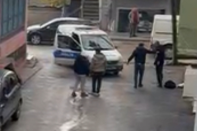 Bursa'da boğaz boğaza kavga ettiler!