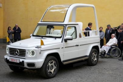 Papa Francis'in cabrio ve elektrikli aracı!
