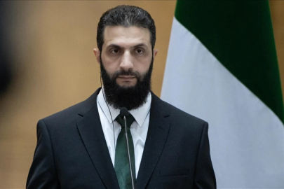 Suriye'deki yönetimin lideri Şera: Eminim 2 yılda 14 milyon Suriyeli ülkesine dönecek