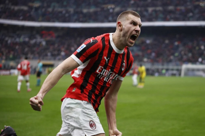 Strahinja Pavlovic'ten transfer açıklaması: Kalmak istiyorum