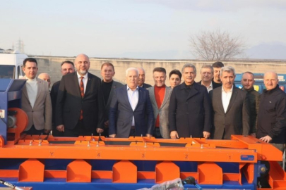 Bursa Büyükşehir Belediyesi'nden Orhangazi Belediyesi'ne tarımsal ekipman desteği!