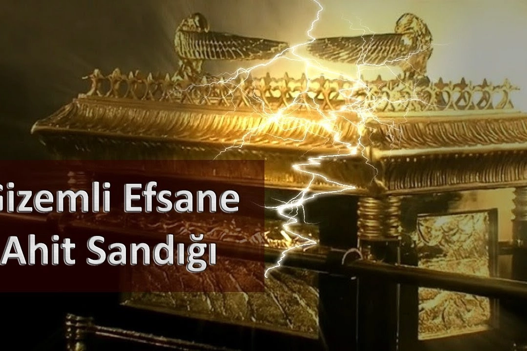 Ahit Sandığı Nedir, Neden Önemlidir, İçinde Neler Vardır?