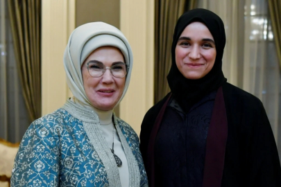 Emine Erdoğan ile Ahmed Şara'nın eşi bir araya geldi