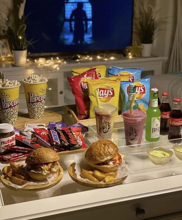 Film veya Dizi Kutusu (Sevgililer Günü Temalı)