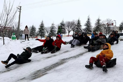 Bugün hangi ilde okullar tatil?