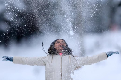 Kar yağışı nedeniyle okulların tatil edildiği iller