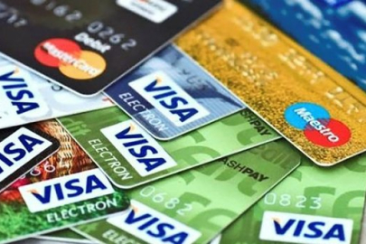 Kredi kartı kullananların oranı tavan yaptı borç stoku rekor seviyede!