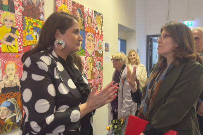 BURSALI ÖĞRETMENDEN DEV PROJE: FRANKFURT'TA KÜLTÜRLERARASI SANAT BULUŞMASI