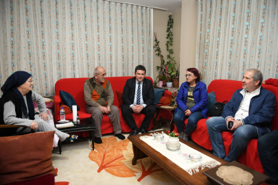 Başkan Aydın’dan iftar sonrası ev ziyaretleri