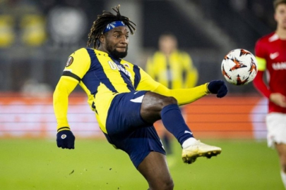 Fenerbahçe'de Jose Mourinho - Allan Saint-Maximin gerilimi sonrası karar