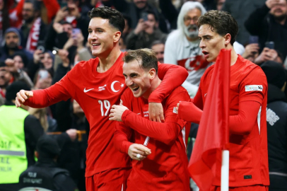 A Milli Futbol Takımı, Macaristan'ı devirdi