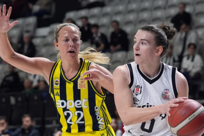 Beşiktaş'ı deviren Fenerbahçe, finale çıktı