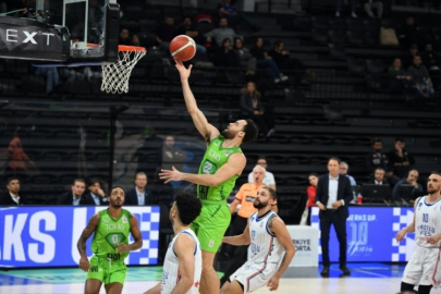 TOFAŞ Anadolu Efes'e mağlup oldu