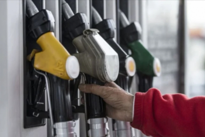 Taşıt sahiplerine uyarı! Akaryakıt istasyonlarında yeni dönem!